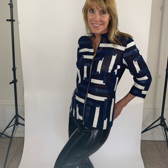 Meet your Posher, Paula - Picture 2 of 2